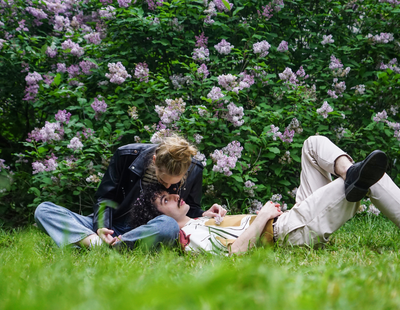 Love quotes for him and her romantic couple in the park