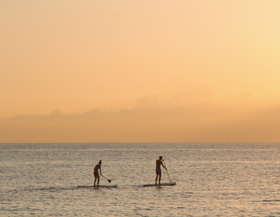 hobbies love couple paddle boarding nature