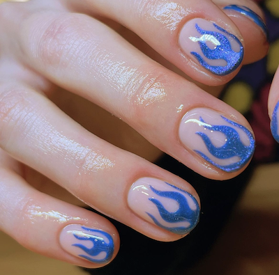 Aquarius nails