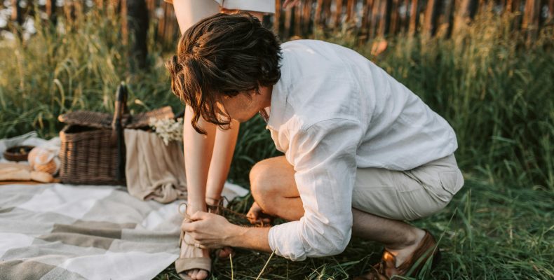 9 Signs an ENFJ is in Love With You blog post